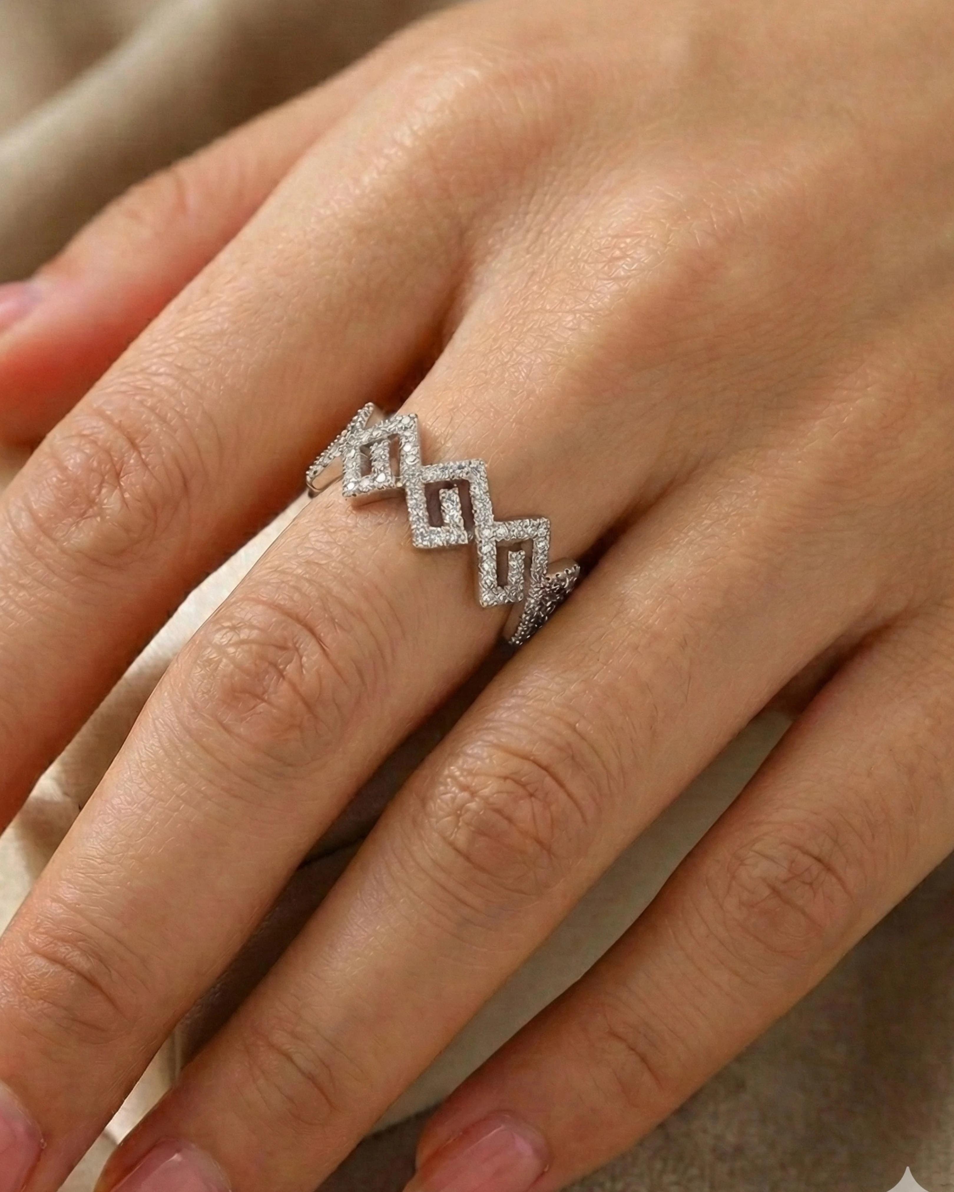 Geometric Zig-Zag Pavé Adjustable Band – 925 Sterling Silver - model