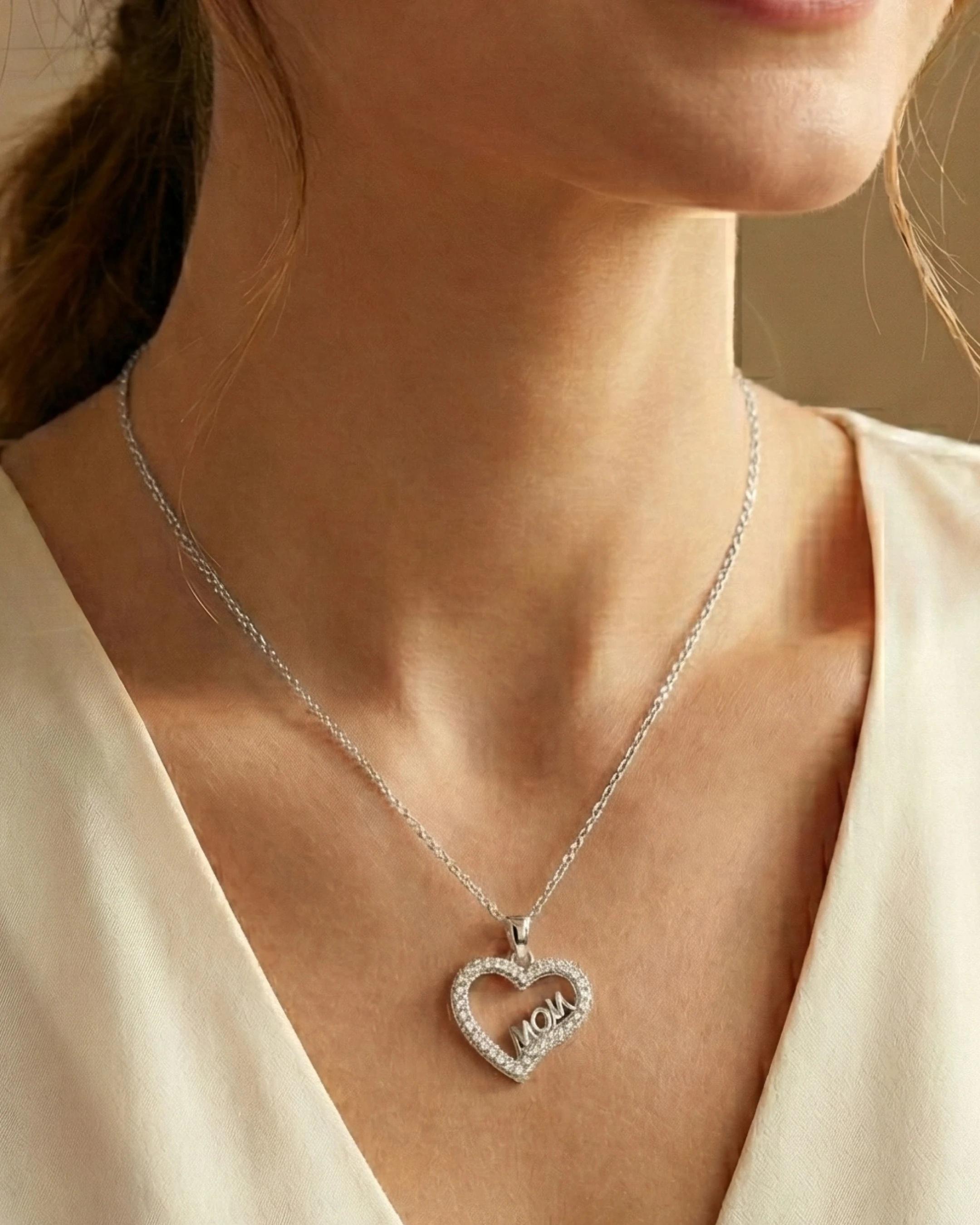 Eternal Love "MOM" Heart Necklace – 925 Sterling Silver - model