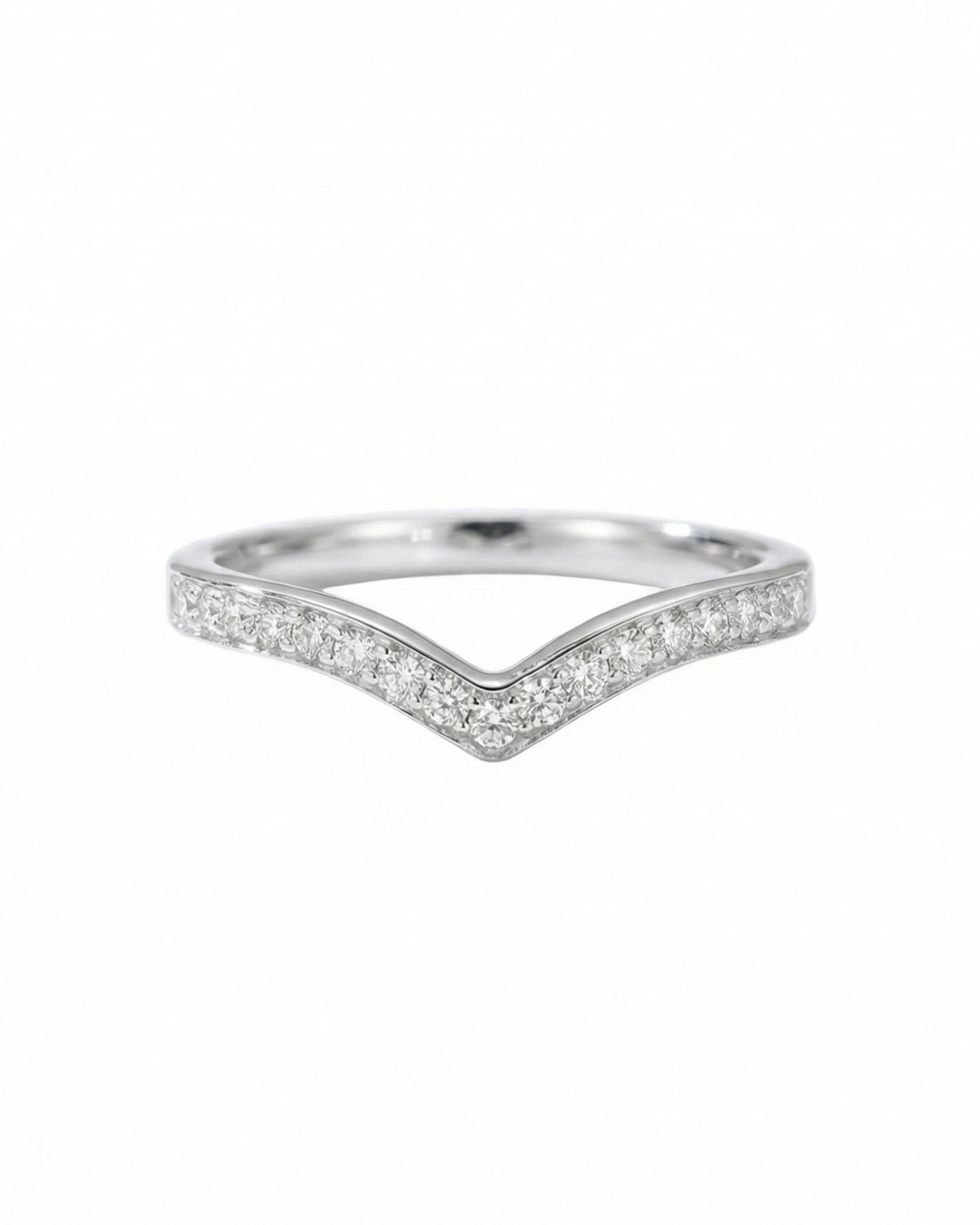 Glistening Wishbone V-Band – 925 Sterling Silver - 925 sterling silver | Silver Jems