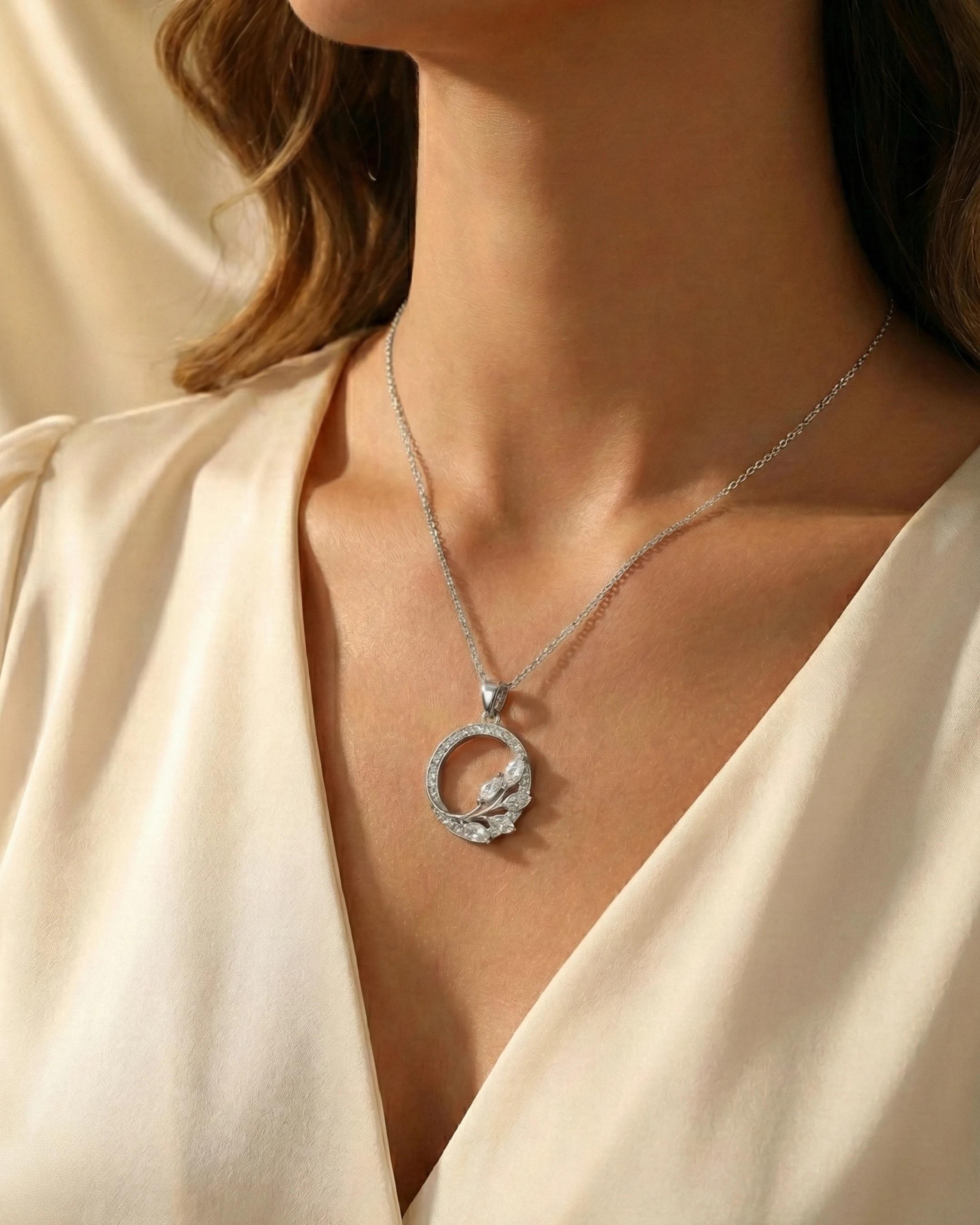 Silver Meadow Halo Circle Necklace – 925 Sterling Silver - model