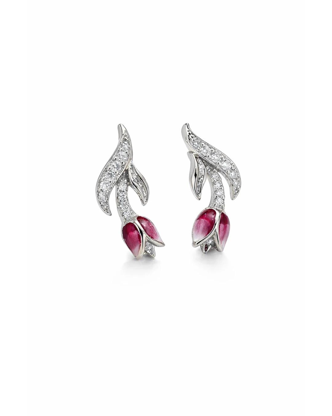 Sleek Serpentine Arc Stud Earrings – 925 Sterling Silver - 925 sterling silver | Silver Jems