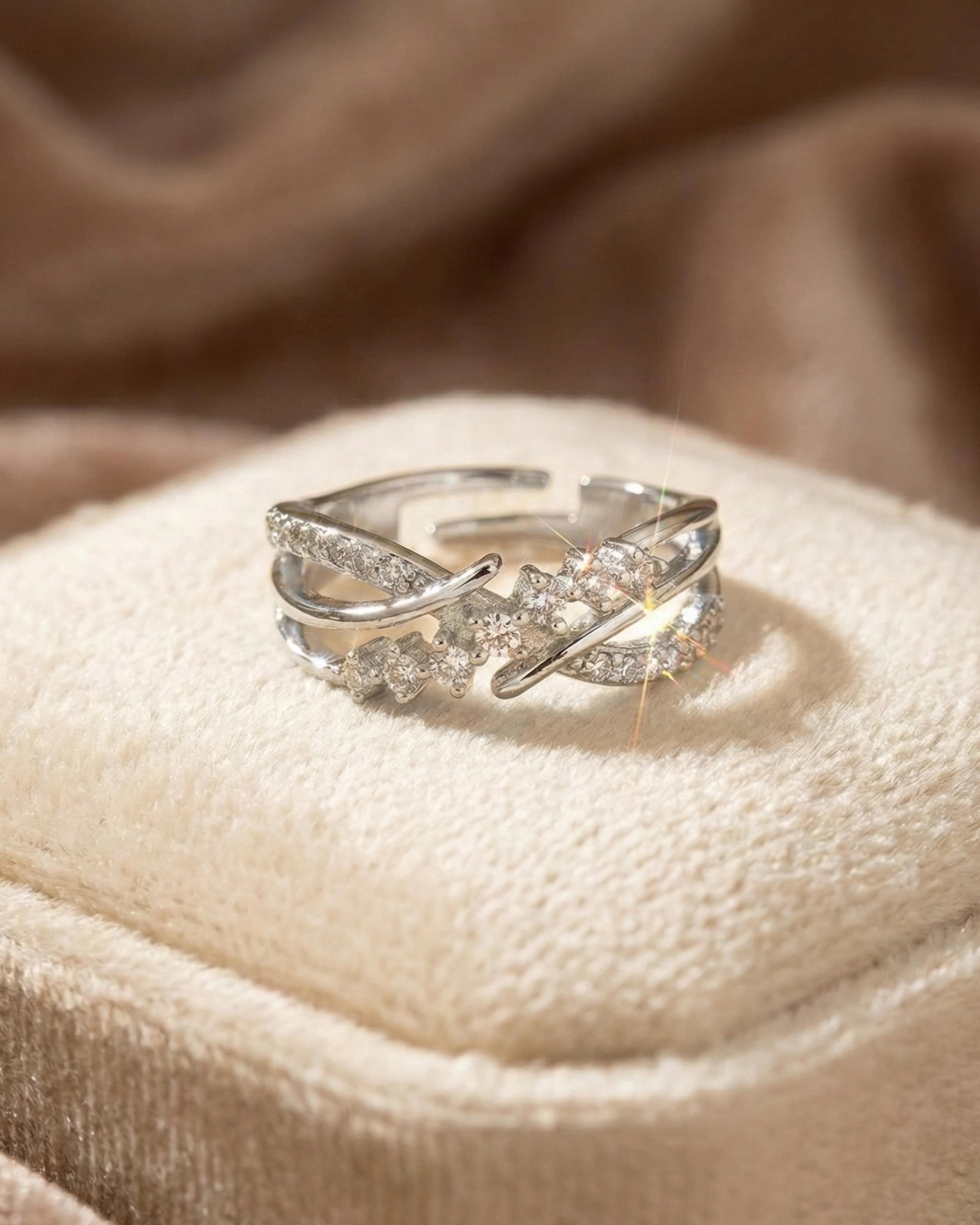 Starlight Interlace Pavé Adjustable Band – 925 Sterling Silver - model